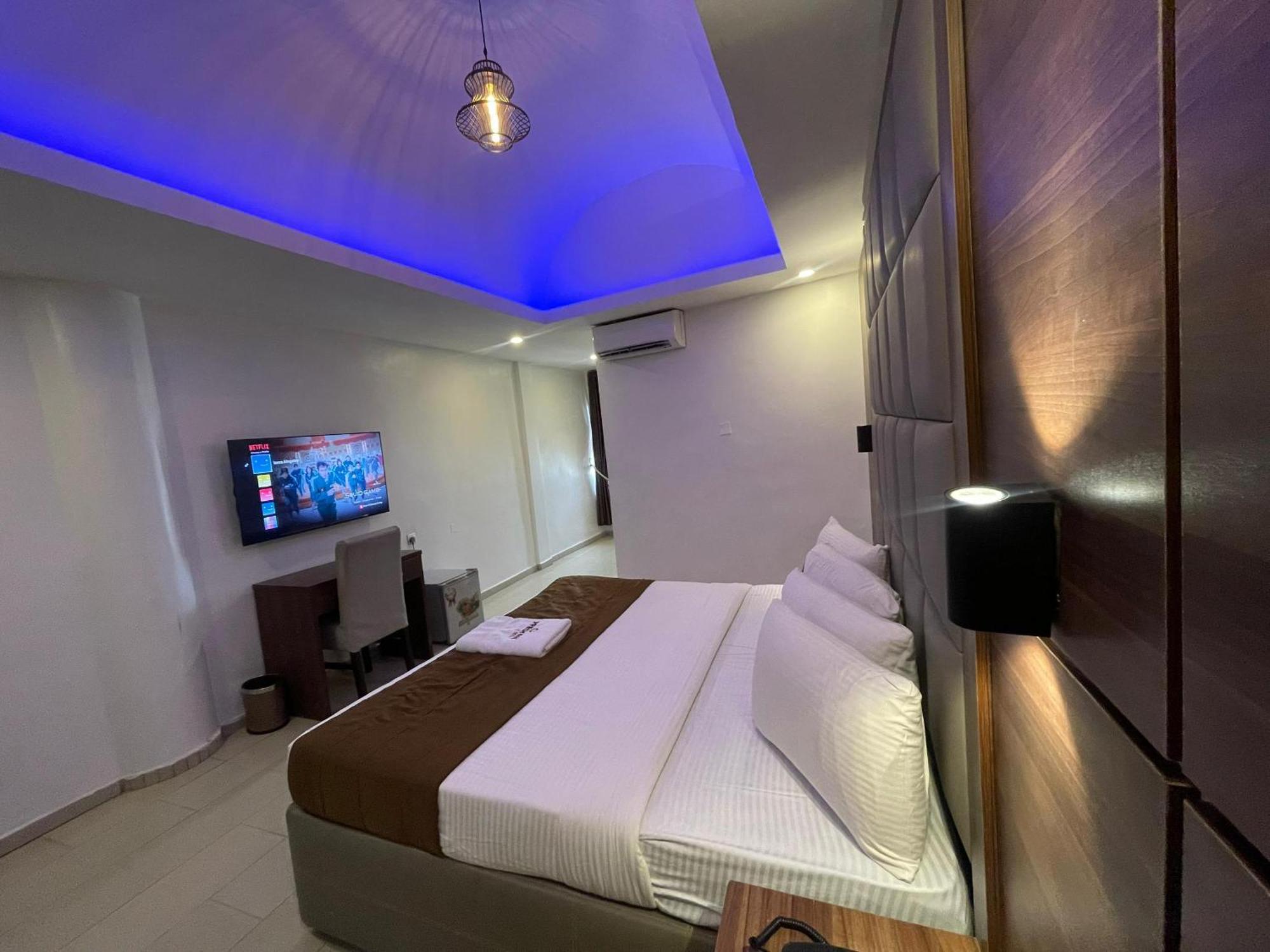 Presken Hotels Alade Avenue อีเคจา ภายนอก รูปภาพ